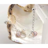  Freshwater pearl necklace with earrings