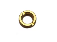 Mutter für den Rundwellenmechanismus in goldner Farbe